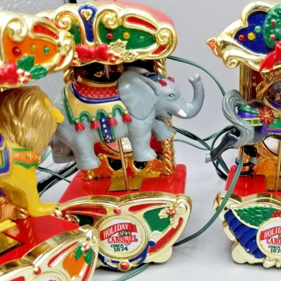 1992 Christmas Holiday Carousel Circa 1874 String of Five Carousel - Picture 3 of 5